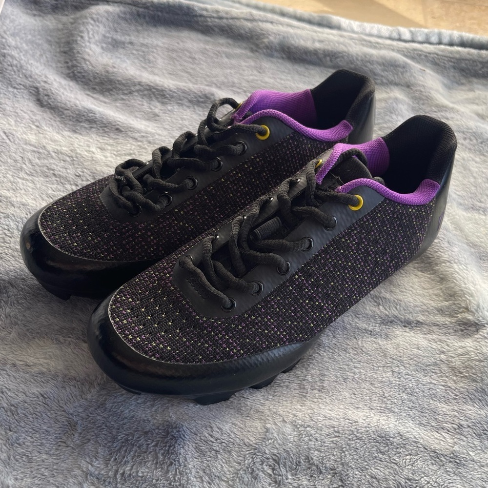 Tommaso Terra Lace Indoor Cycling / Mountain Biking with SPD Cleats Included